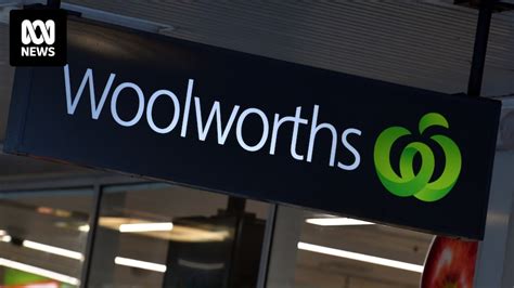 Inflation slows to 3.5pc, Woolworths profit slumps, ASX recovers .